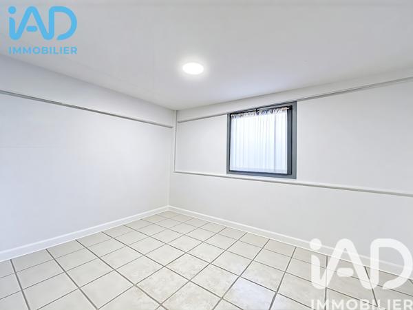 Maison à vendre 5 pièces 130 m² Saint-Jean-de-Gonville