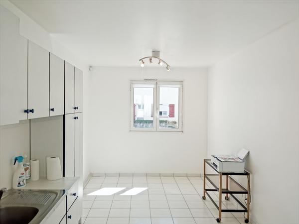 Challans - Médiathèque Local professionnel 98 m²