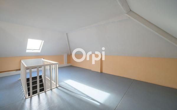 Maison à vendre    8 pièces •  Valenciennes