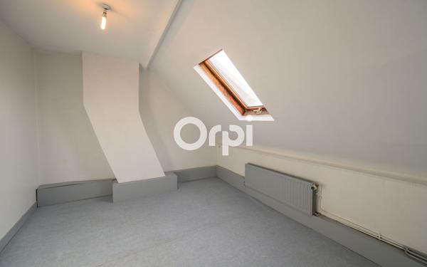 Maison à vendre    8 pièces •  Valenciennes