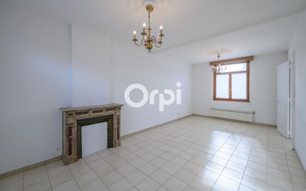 Maison à vendre    8 pièces •  Valenciennes