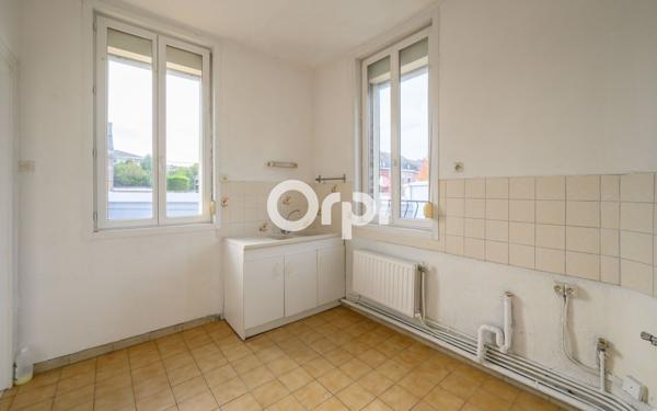 Maison à vendre    8 pièces •  Valenciennes