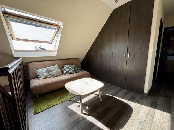 Maison familiale lumineuse située sur les hauteurs de Thorigny-sur-Marne.