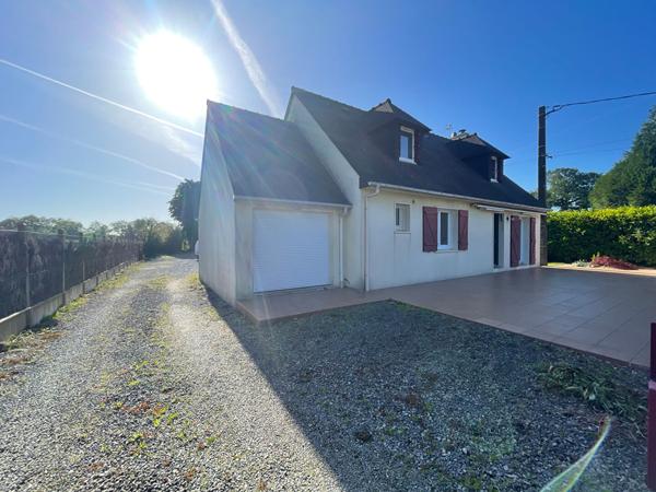 A LOUER - HERBIGNAC - Maison 4 pièces 136 m²