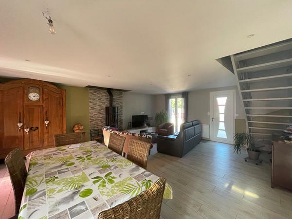 A LOUER - HERBIGNAC - Maison 4 pièces 136 m²