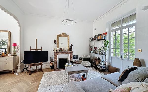 Maison à vendre    5 pièces • 144 m2 La Rochelle
