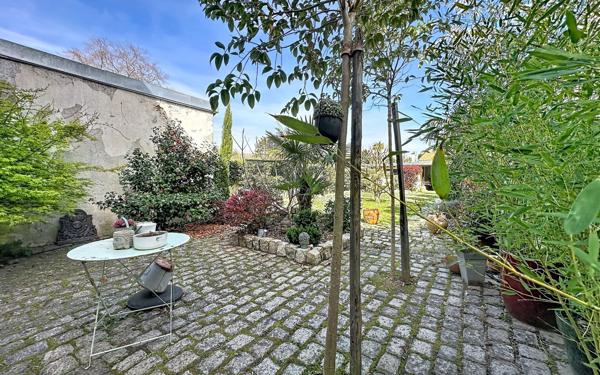 Maison à vendre    5 pièces • 144 m2 La Rochelle