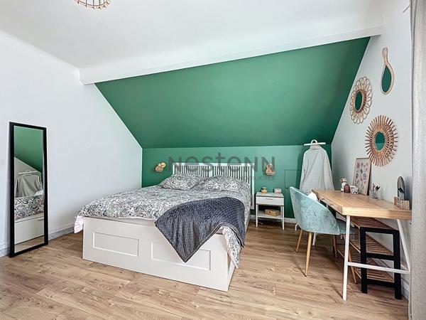 A vendre : Appartement loft de 4 pieces a Limeil-Brevannes avec terrasse et jardin.