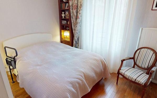 Appartement à vendre    4 pièces • 96,84 m2 Boulogne-Billancourt