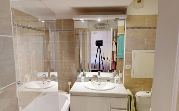 Appartement à vendre    4 pièces • 96,84 m2 Boulogne-Billancourt