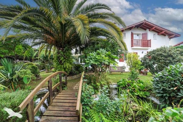 Maison à vendre |  Saint-Pée-sur-Nivelle |  5 pièces | 168 m²