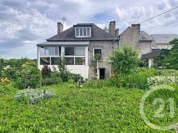 Maison à vendre  6 pièces - 92 m 2   DINAN  - 22