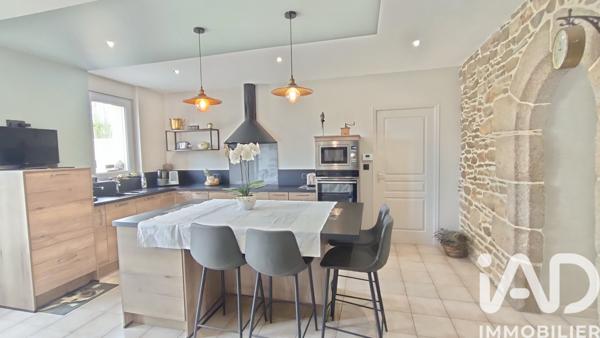 Maison à vendre 6 pièces 160,4 m² Les Loges-Marchis