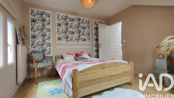 Maison à vendre 6 pièces 160,4 m² Les Loges-Marchis