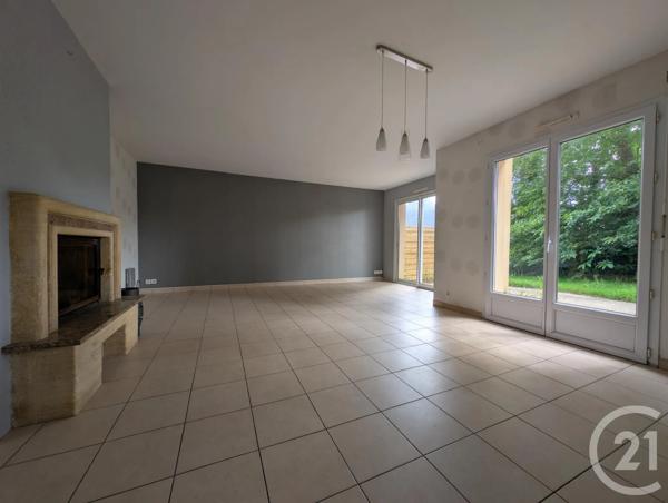 Maison à vendre  7 pièces - 115,47 m 2   MUZILLAC  - 56