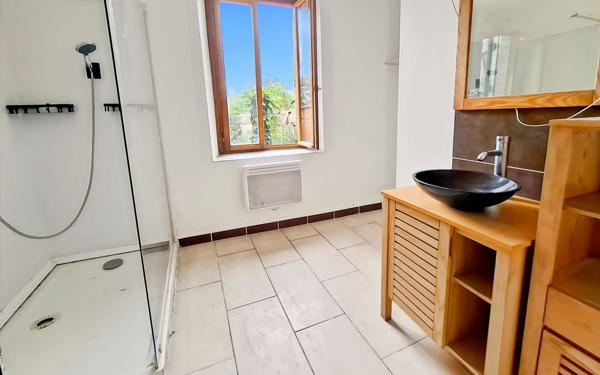 Maison à vendre    5 pièces •  Pompignan