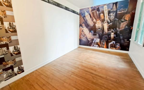 Maison à vendre    5 pièces •  Pompignan