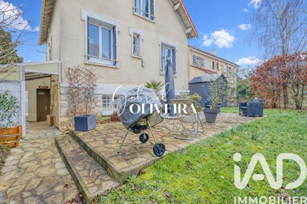 Maison à vendre 5 pièces 108 m² Saint-Brice-sous-Forêt
