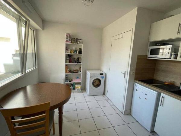 Appartement 1 pièce                                        - 44100 Nantes Réf : 11948