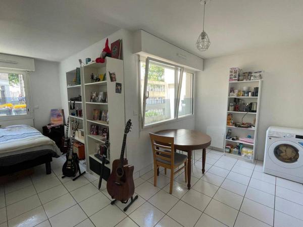 Appartement 1 pièce                                        - 44100 Nantes Réf : 11948