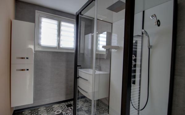 Maison à vendre    3 pièces •  Saran