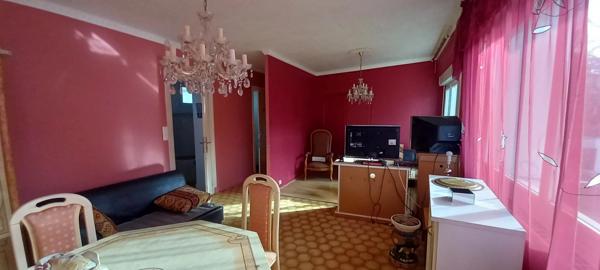 Vente                                                      Maison
                        
                     6 pièces                      138 m2                     à Pessac