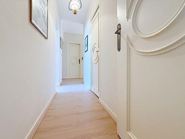 FAVENTINES -Magnifique appartement  très lumineux 120 m² balcon et stationnement