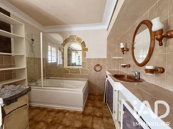 Maison à vendre 6 pièces 200 m² Sigean