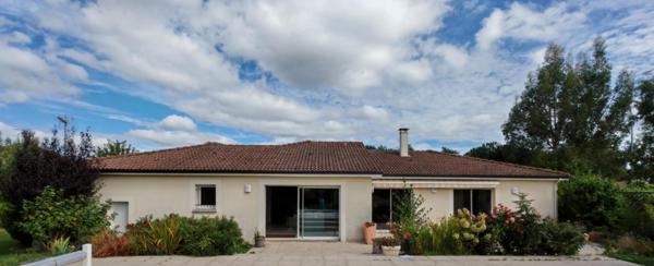 Belle maison contemporaine familiale de 2008