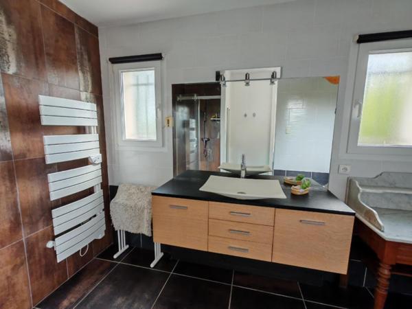 Belle maison contemporaine familiale de 2008