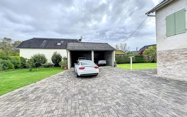 Maison à vendre    10 pièces •  Bénéjacq