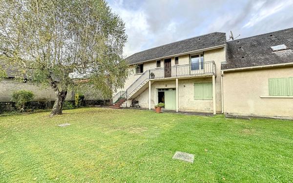 Maison à vendre    10 pièces •  Bénéjacq