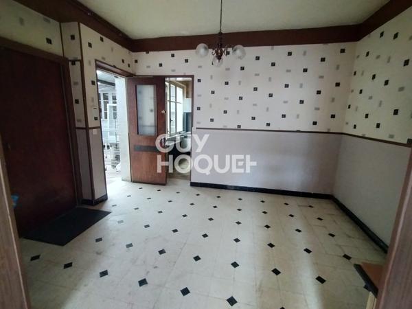 Immeuble mixte à vendre de 130 m² + dépendance