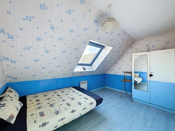 Maison familiale, 4 chambres, plain-pied, garage, véranda, proche commodités et mer - Locmiquélic.