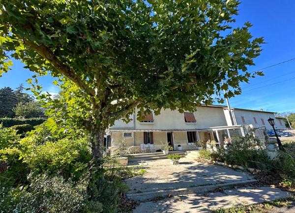 Maison à vendre    3 pièces •  Pont-Évêque