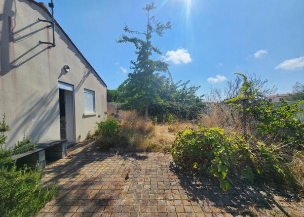 Maison à vendre de plain-pied 5 pièces - LE CHATEAU D'OLERON (17)