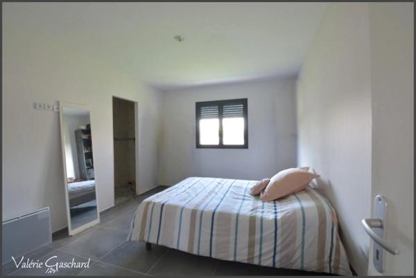 Maison neuve à vendre 3 chambres + garage à SAINT MEDARD DE GUIZIERES (33)