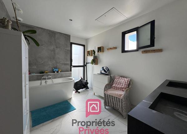 Maison Pledran 7 pièce(s) 121 m2