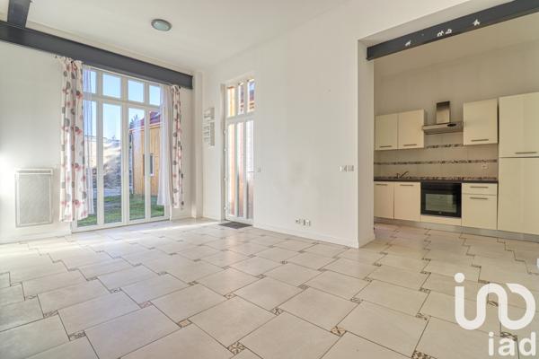 Appartement à vendre 6 pièces 121 m² Cires-lès-Mello