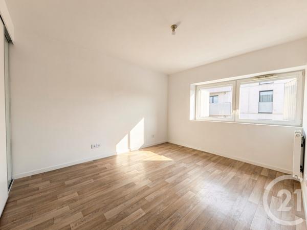 Appartement T3 à vendre  3 pièces - 64,50 m2 BEGLES - 33