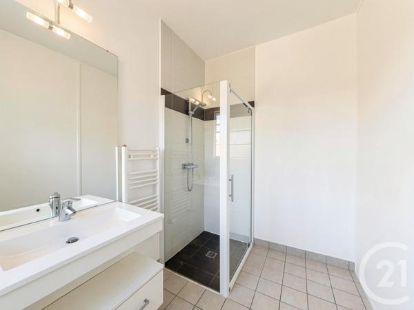 Appartement T3 à vendre  3 pièces - 64,50 m2 BEGLES - 33