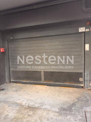 EXLUSIVITE RIQUIER: A VENDRE EMPLACEMENT DE PARKING EN SOUS SOL