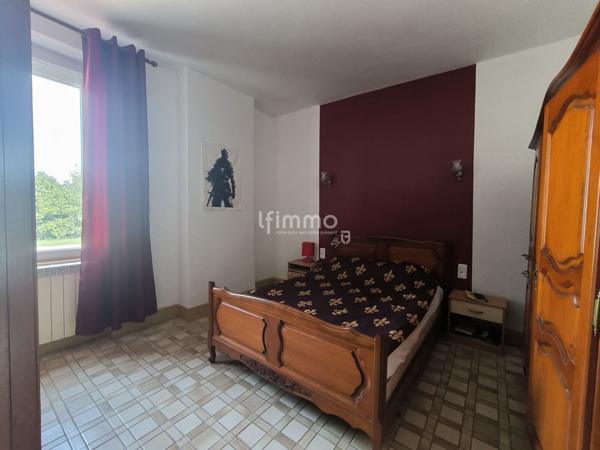 Propriété de caractère avec piscine et gîtes et garage