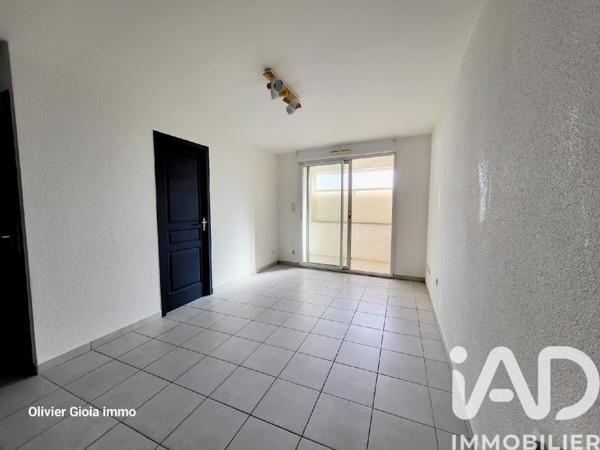 Location appartement 3 pièces 46 m² Coursan