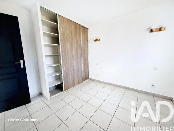 Location appartement 3 pièces 46 m² Coursan