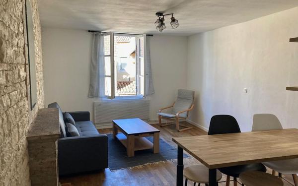 Appartement à louer    3 pièces •  Périgueux