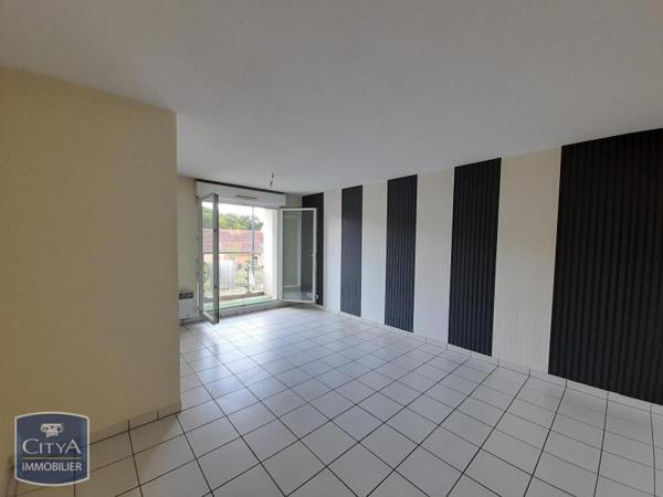 Appartement à louer 2 pièces 48.55m² Allonnes (72700)