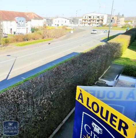 Appartement à louer 2 pièces 48.55m² Allonnes (72700)