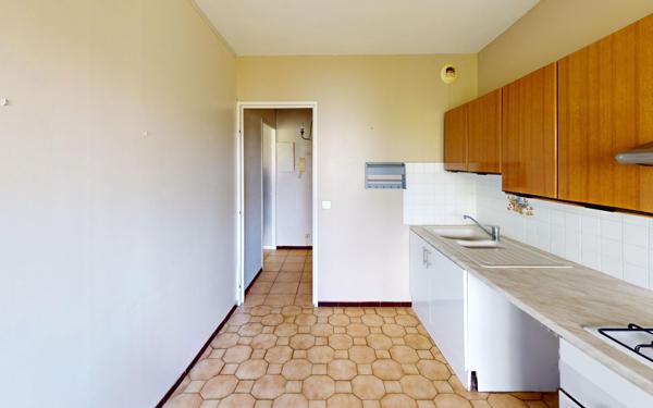 Appartement à louer    3 pièces •  Vaulx-en-Velin