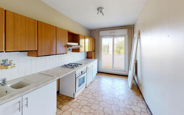 Appartement à louer    3 pièces •  Vaulx-en-Velin